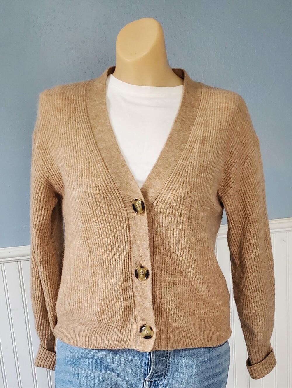 Quince Baby Alpaca V-Neck Cropped Button Cardigan